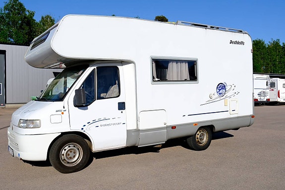 DETHLEFFS A5822 alkov, markis,