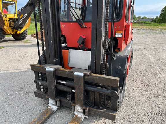 Dieseltruck Kalmar 3-500 7 of 12