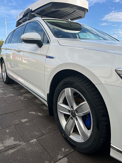 Volkswagen Passat 3 of 5