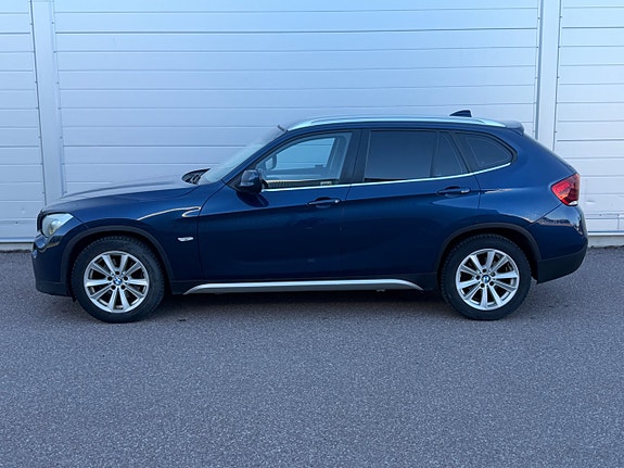 BMW X1 4 of 5