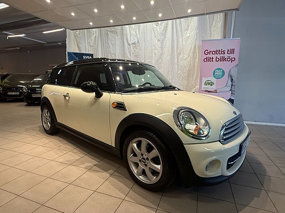 MINI Clubman Cooper 4 of 14