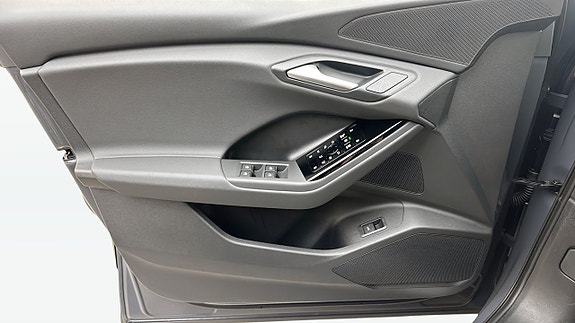Audi Q6 e-tron 15 of 23