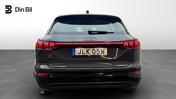 Audi Q6 e-tron 5 of 5