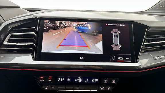 Audi Q4 e-tron 9 of 23