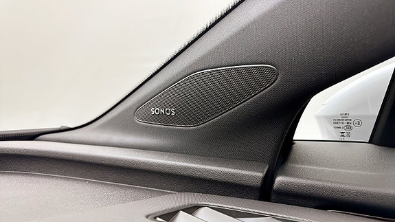 Audi Q4 e-tron 18 of 23