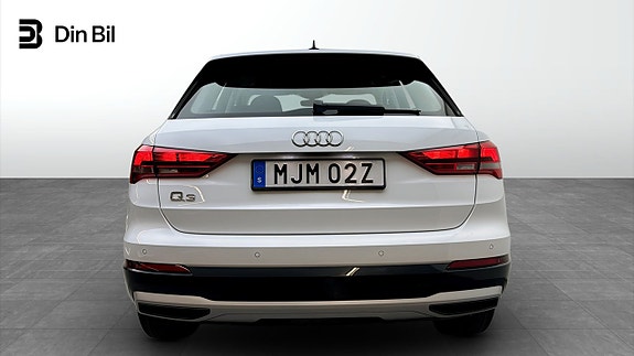 Audi Q3 5 of 19