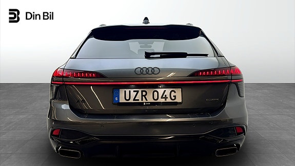 Audi A6 5 of 22