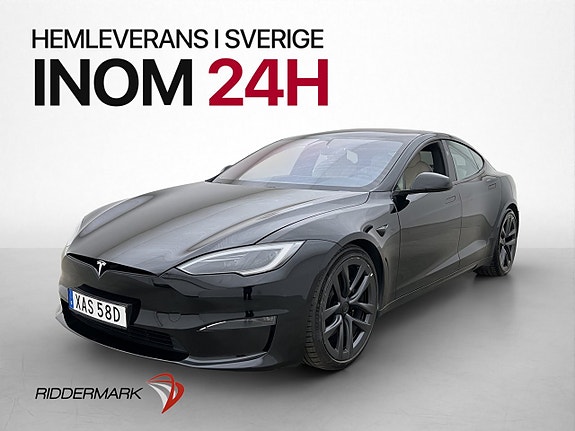 Tesla Model S 3 of 5