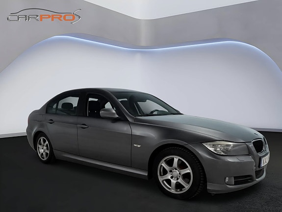 BMW 316 3 of 5
