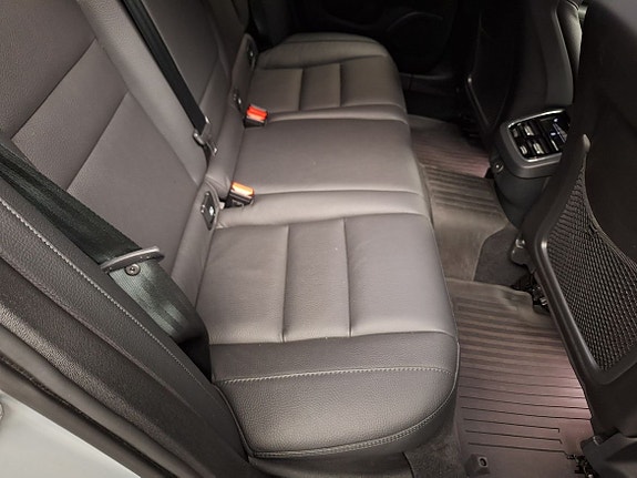 Volvo V60 9 of 15