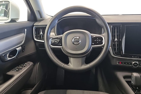 Volvo V90 13 of 24