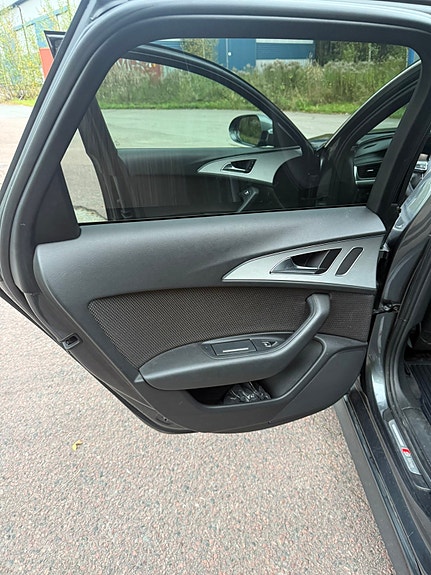 Audi A6 12 of 16