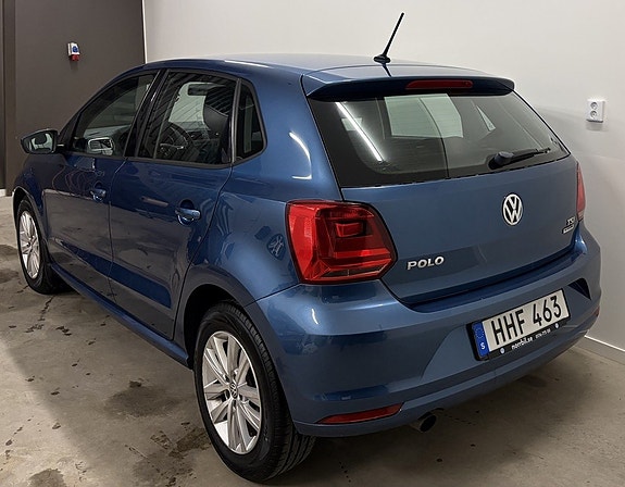 Volkswagen Polo 3 of 5