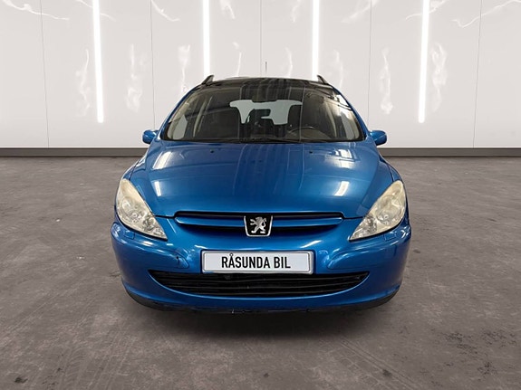 Peugeot 307 2 of 5