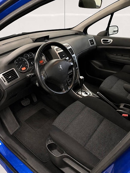 Peugeot 307 8 of 12