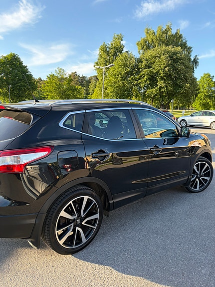 Nissan Qashqai 3 of 5