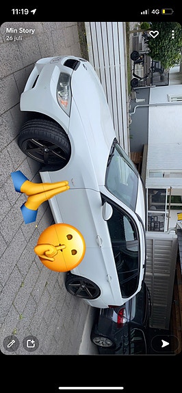 BMW 335d 2 of 5