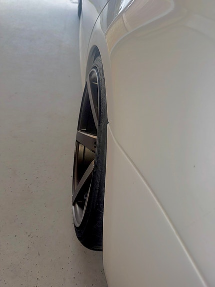 BMW 335d 3 of 5
