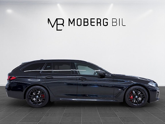 BMW 540d 4 of 5
