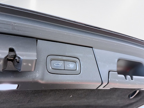 Volvo V90 9 of 20