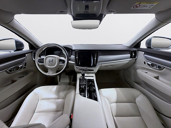 Volvo V90 11 of 20