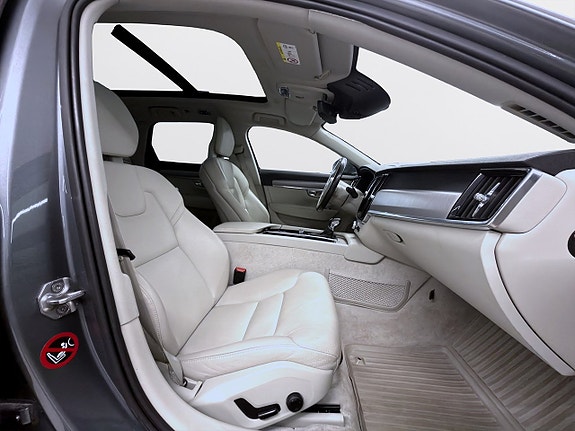 Volvo V90 12 of 20