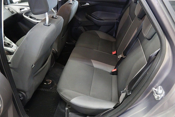 Ford Focus 10 of 13