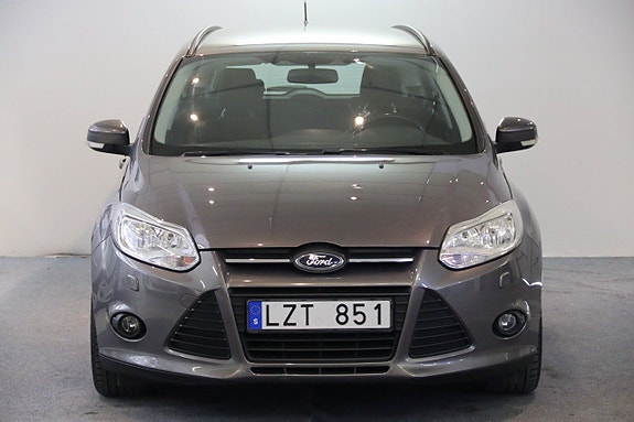 Ford Focus 2 of 13