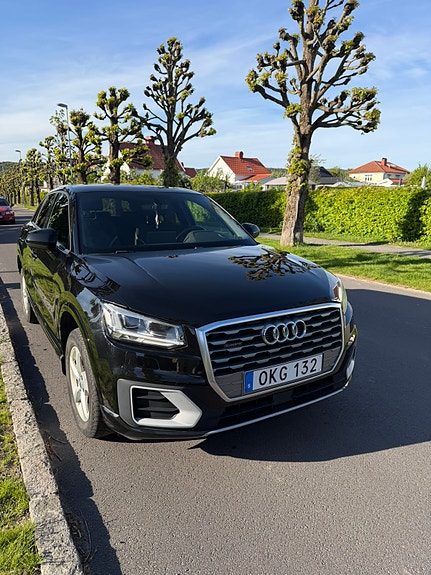 Audi Q2 4 of 5