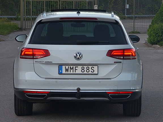 Volkswagen Passat Alltrack 5 of 5