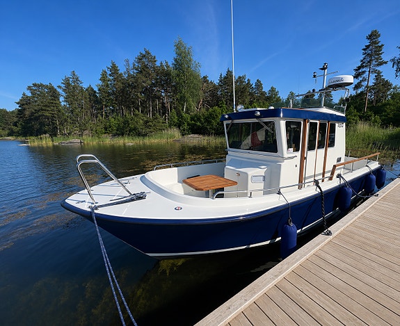 Välutrustad Targa 27.1 Flybridge Modellår 2003 2 of 3