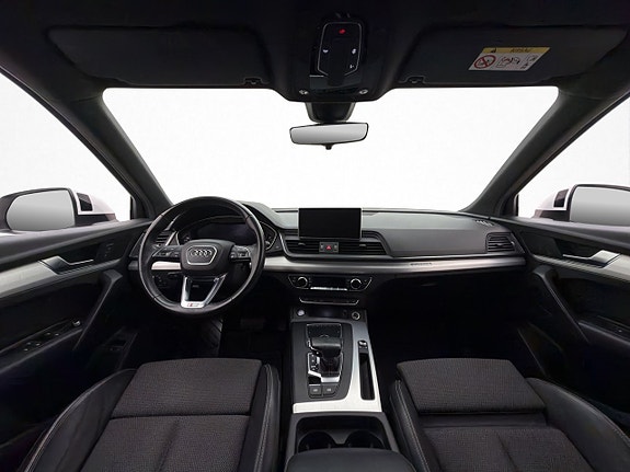 Audi Q5 11 of 30