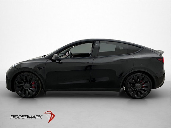 Tesla Model Y 5 of 5