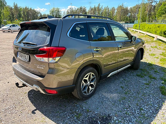 Subaru Forester 3 of 5