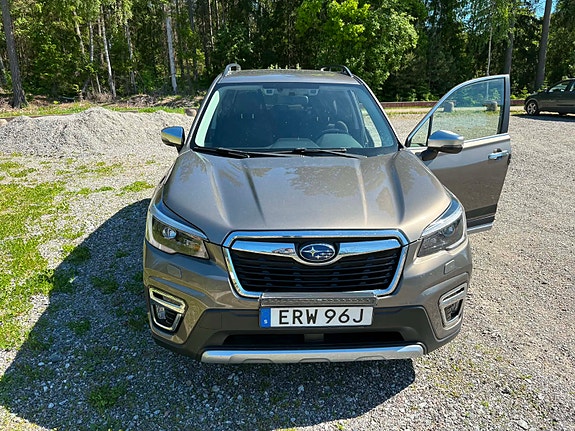 Subaru Forester 4 of 5