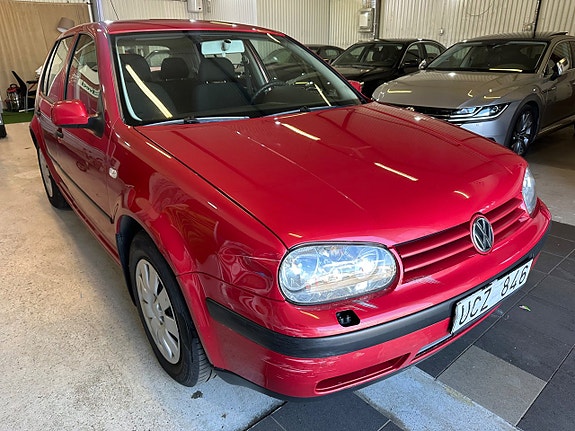 Volkswagen Golf IV 3 of 10