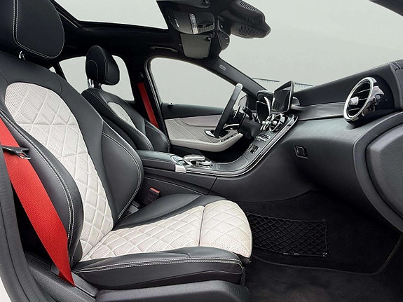 Mercedes-Benz AMG GT Black Series 16 of 27