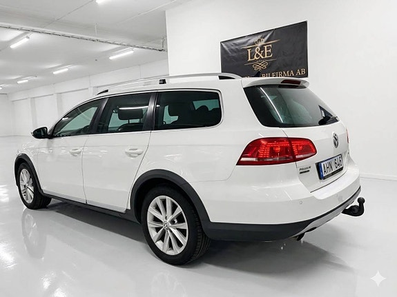 Volkswagen Passat Alltrack 5 of 5
