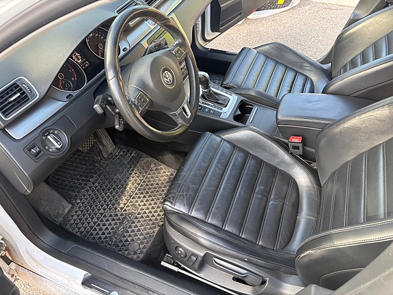 Volkswagen Passat 4 of 5