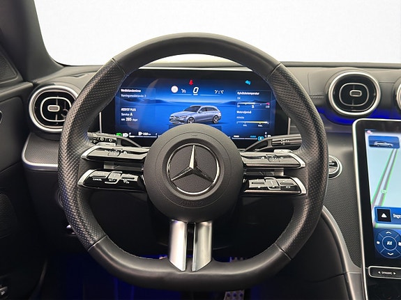 Mercedes-Benz C200 14 of 30