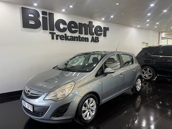 Opel Corsa 2 of 5