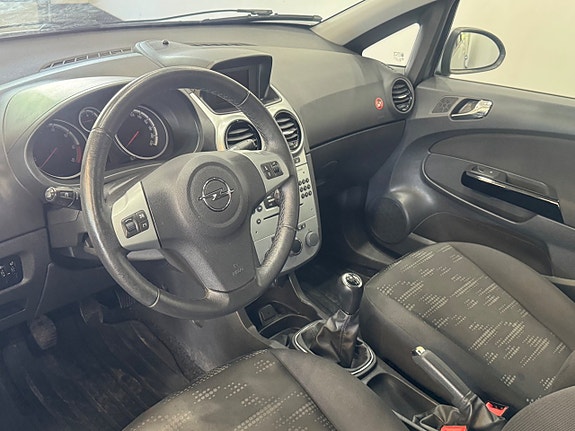 Opel Corsa 6 of 9