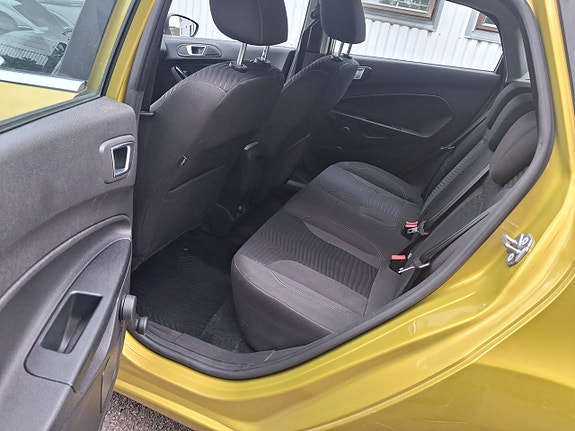 Ford Fiesta 9 of 10