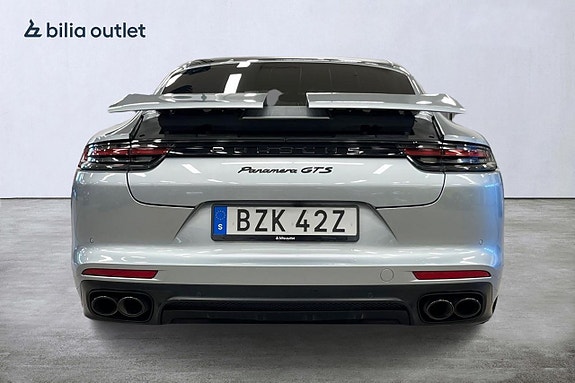 Porsche Panamera GTS 5 of 5