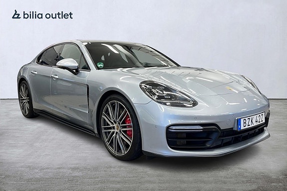 Porsche Panamera GTS 8 of 24