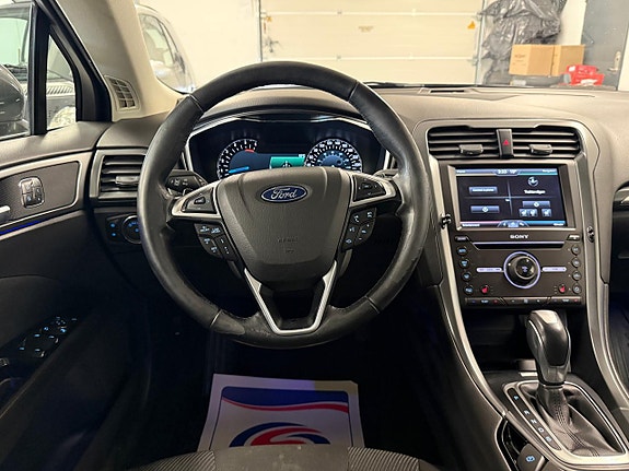 Ford Mondeo 20 of 27
