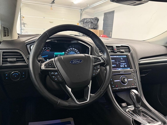 Ford Mondeo 9 of 27
