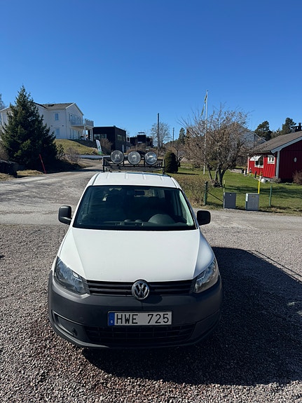 Volkswagen Caddy Maxi 4 of 5