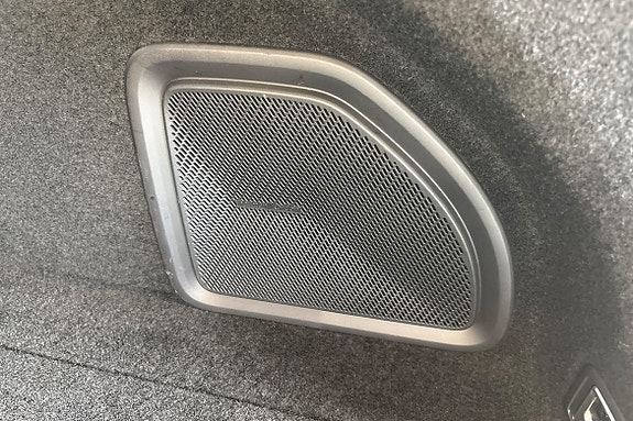 Polestar 4 17 of 30
