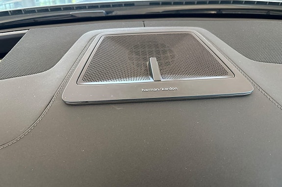 Polestar 4 27 of 30